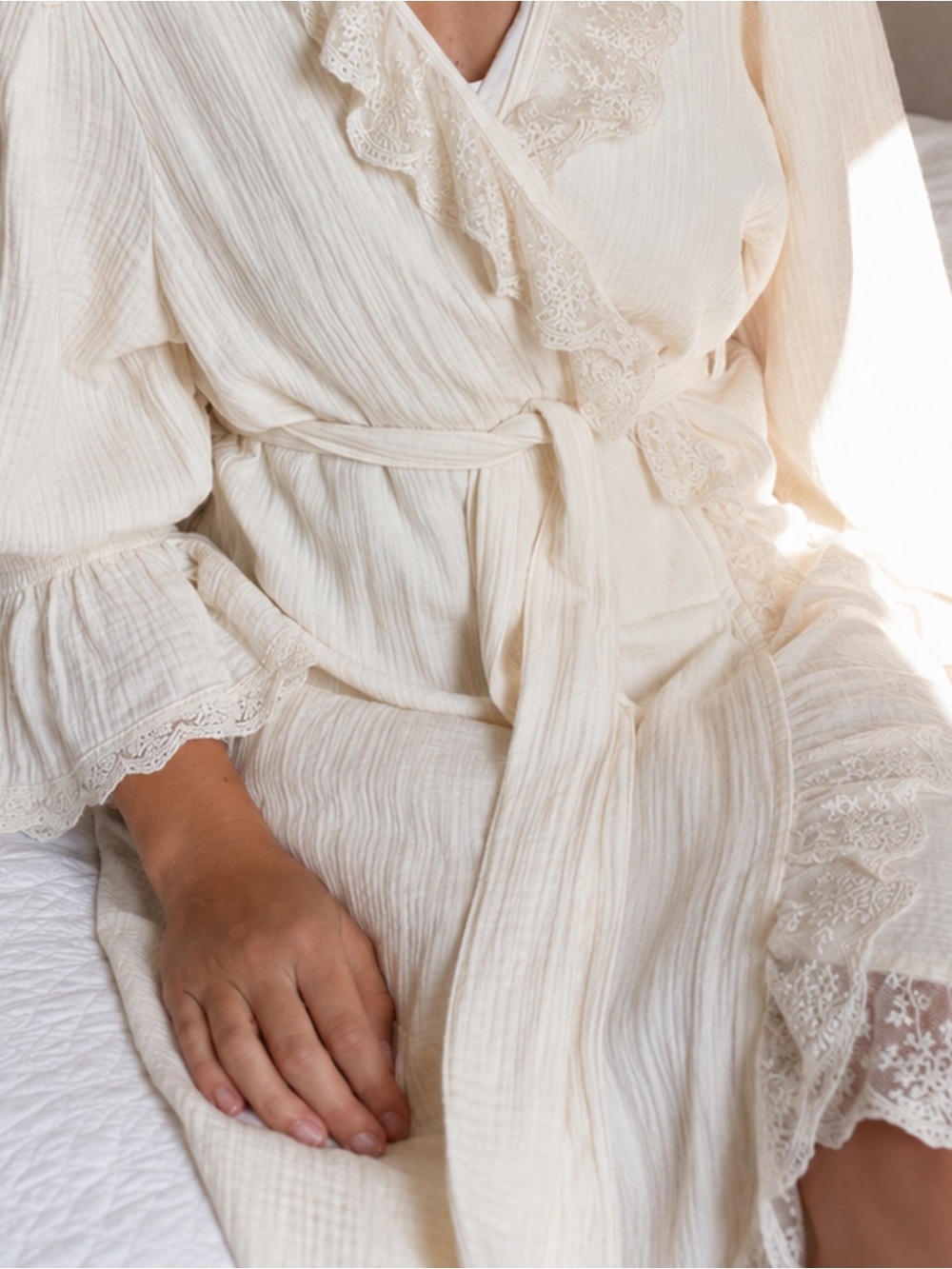 Lace-Trim Cream Wrap Robe with Waist Tie